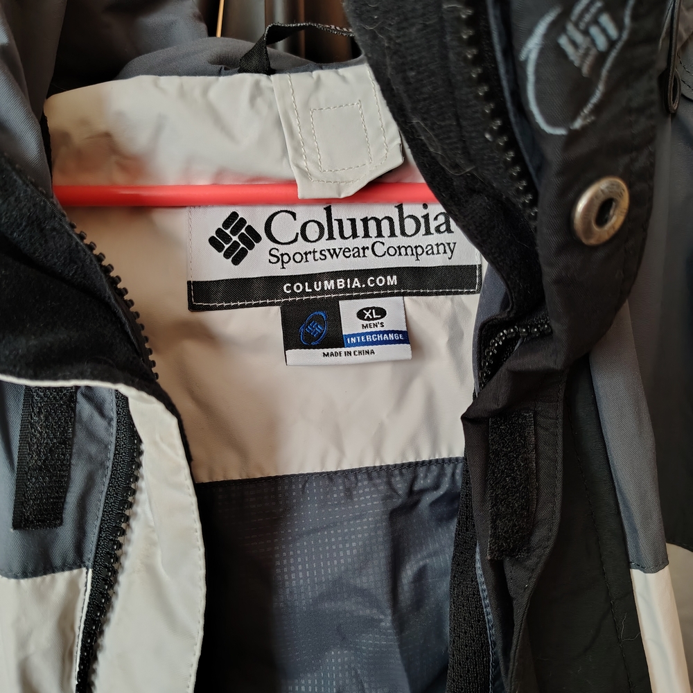 Columbia Jacket - Picture 2 of 5